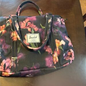 Herschel Supply Company Women's Floral Travel Bag - Black and Pink